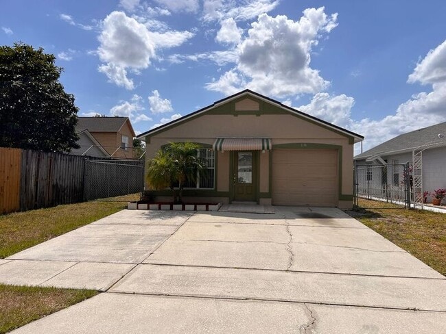 Building Photo - 1114 Shoshanna Dr