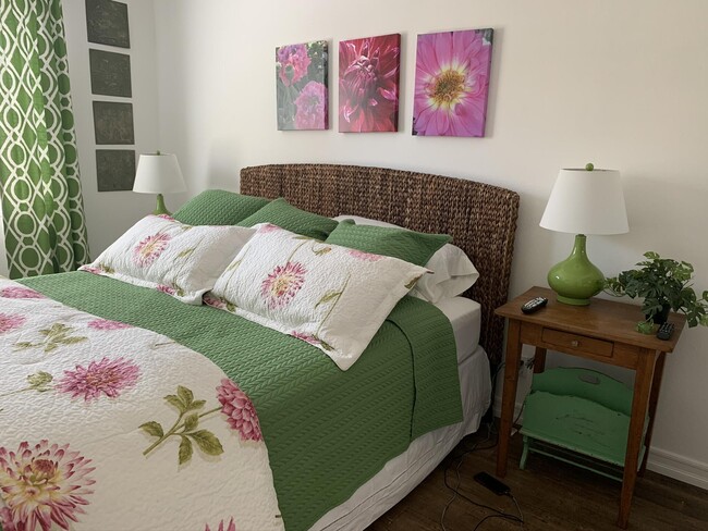 Building Photo - 55578 Southern Hill