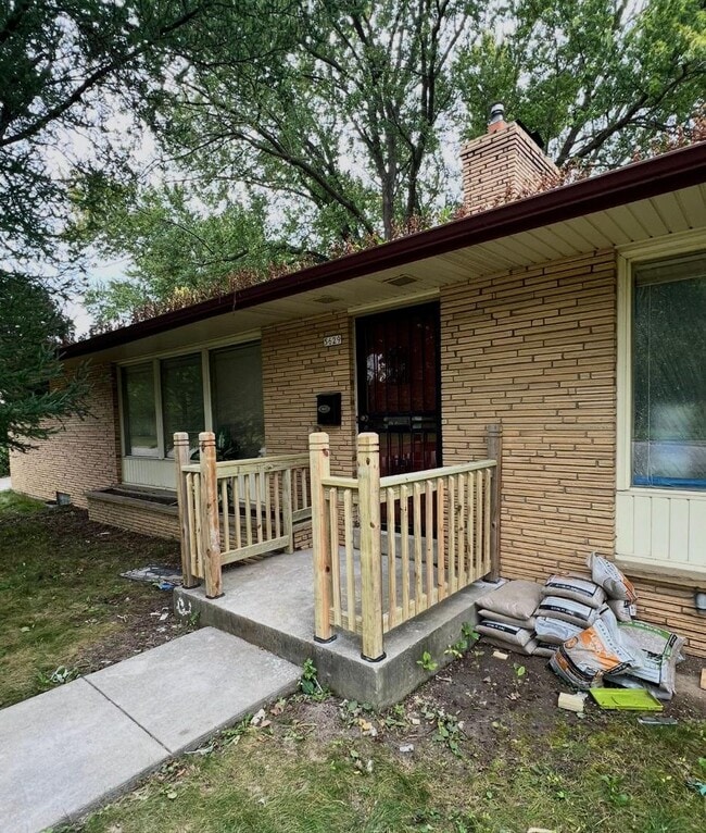 Building Photo - 5629 W Lincoln Creek Dr