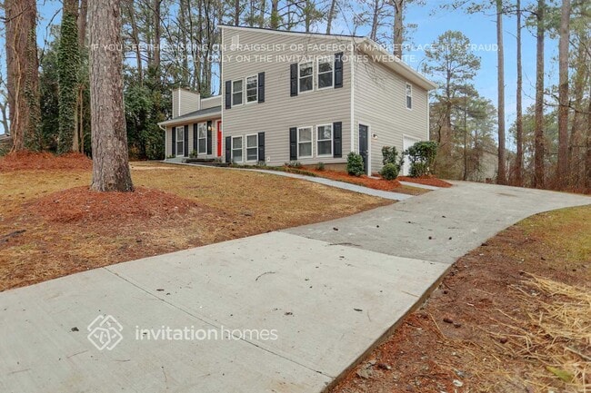 Building Photo - 4496 Fowler Ln