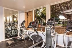 Building Photo - 3982 Valeta St