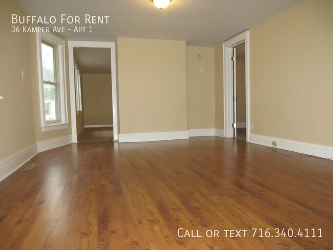 Building Photo - 36 Kamper Ave