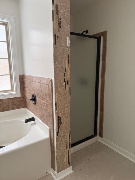 Building Photo - 642 Fox Hound Dr