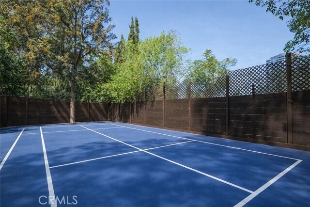 Building Photo - 3791 Multiview Dr