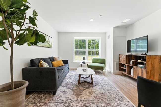 Building Photo - Elizabeth Brook Apartments