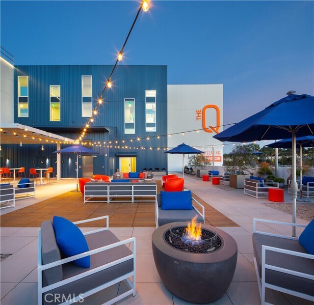 Building Photo - 6200 Variel Ave