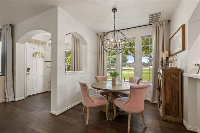 Building Photo - 8001 Caladium Dr