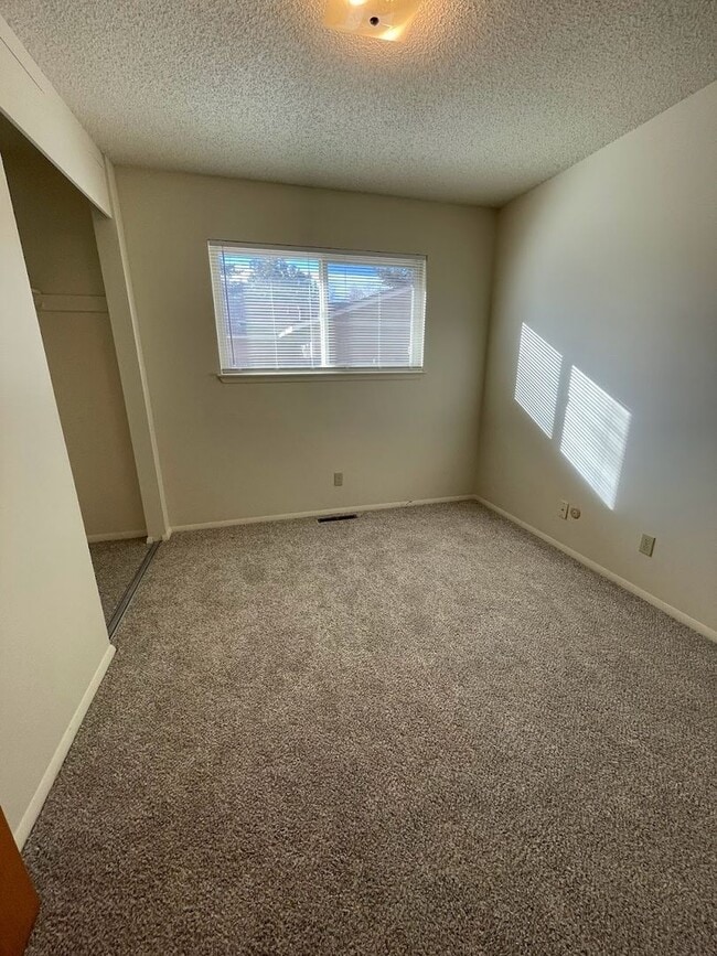 Building Photo - Great home for rent!