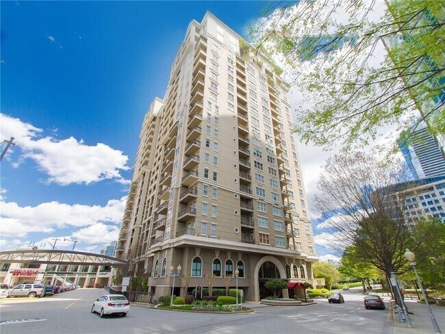 Primary Photo - 3334 Peachtree Rd