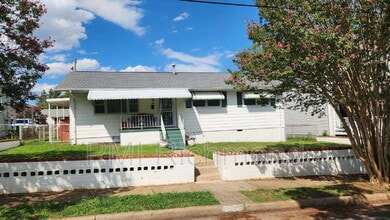 Building Photo - 1806 Powhatan St