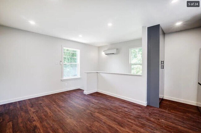 Building Photo - 4718 Depew Ave