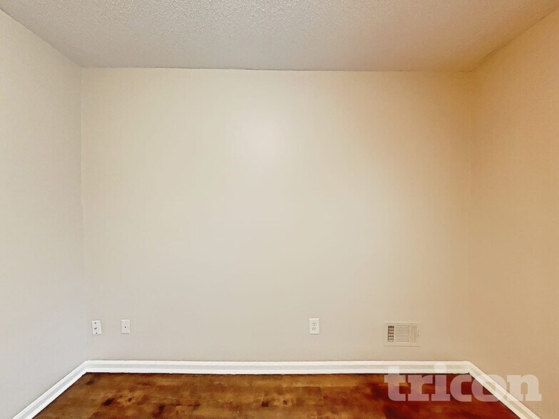 Building Photo - 308 Cockspur Rd