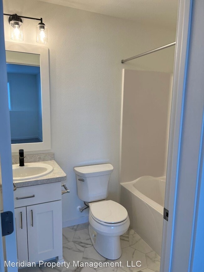 Building Photo - 3 br, 2 bath House - 4951 37th Ave S