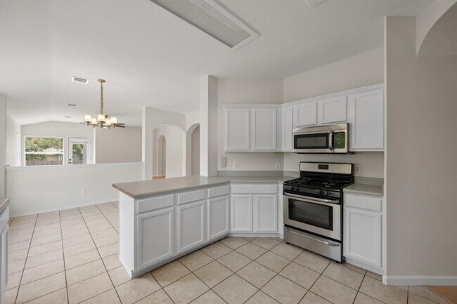 Building Photo - 17249 Sandwick Dr