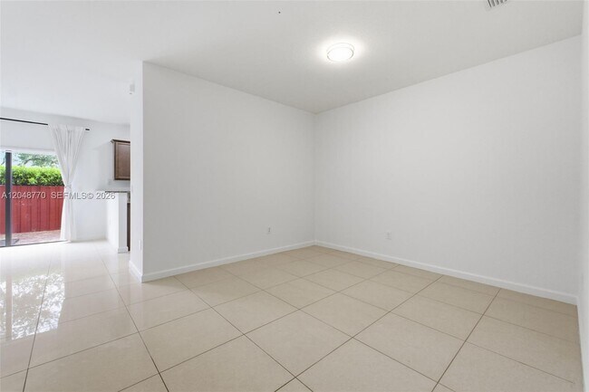 Building Photo - 8820 NW 103rd Ave