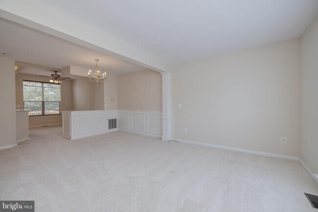 Building Photo - 6144 Cilantro Dr