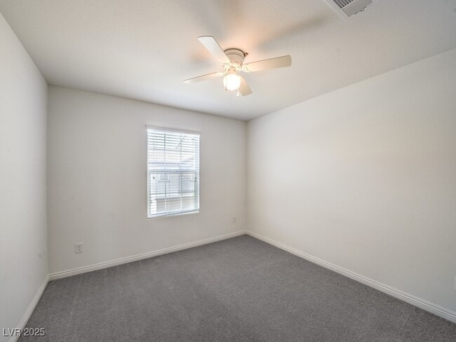 Building Photo - 462 Ylang Pl
