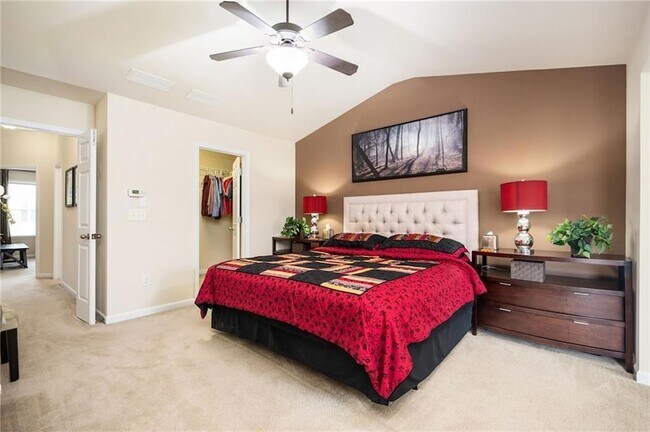 Building Photo - 4306 Laurel Creek Ct SE