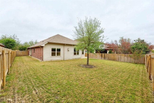 Building Photo - 125 David Duval Ct