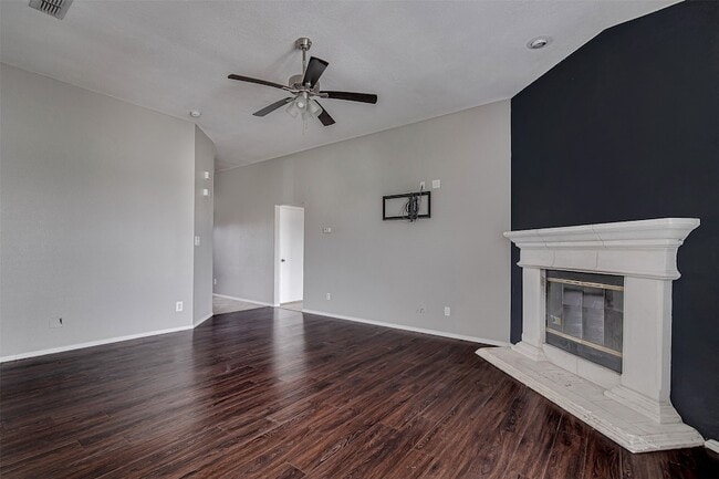 Building Photo - 9512 Carson Ranch Rd