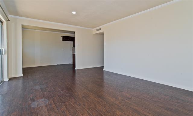 Building Photo - 502 Campfire Dr