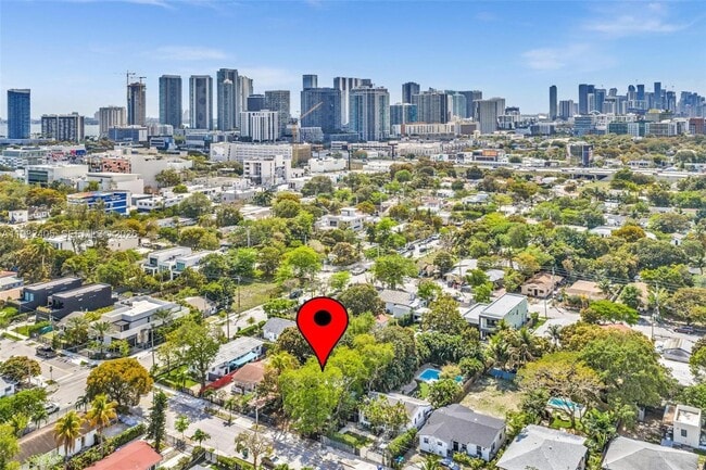 Building Photo - 118 NW 44th St