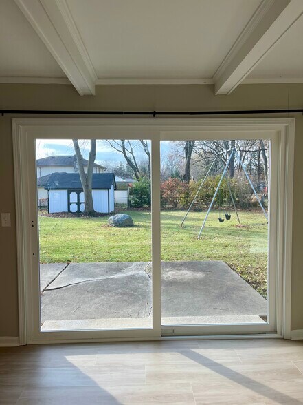 Family room sliding door - 3803 Brunswick Dr