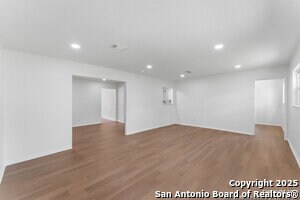 Building Photo - 4407 Bikini Dr