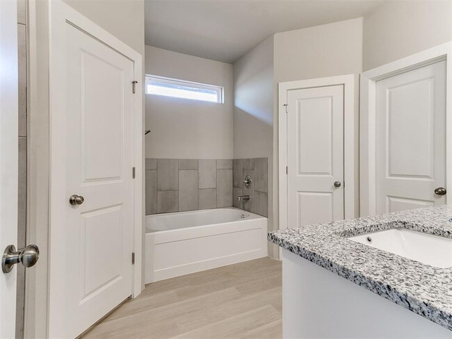 Building Photo - 8325 NW 163rd Ter