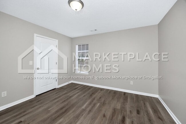 Building Photo - 111 Fox Chase Trail