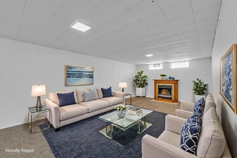 Building Photo - 21518 Willow Ln