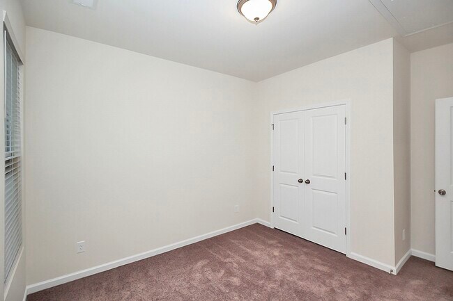Building Photo - 7306 Wheyfield Dr
