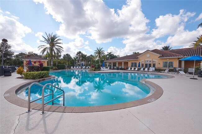 Building Photo - 2745 Oakwater Dr