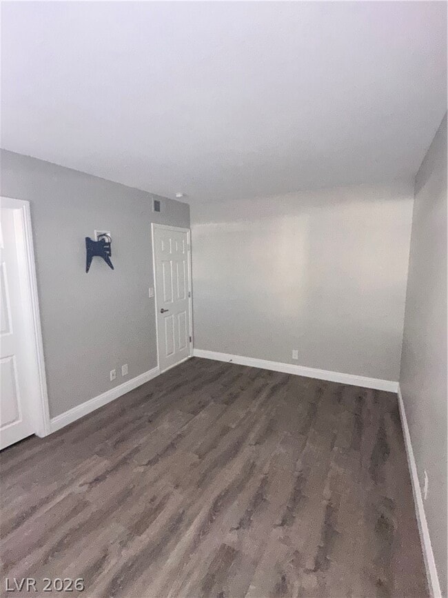 Building Photo - 4310 Sandy River Dr