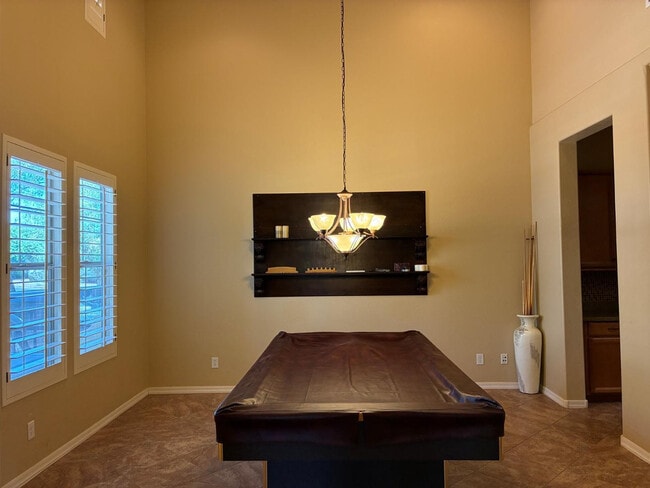 Building Photo - 20973 W Cora Vista