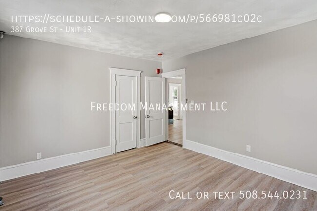 Building Photo - 387 Grove St