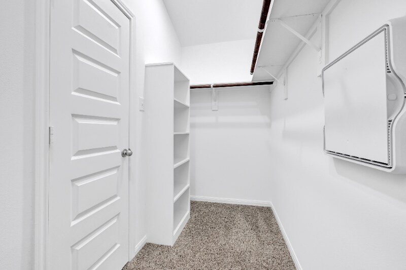 Building Photo - 8043 Cypress Bonsai Dr