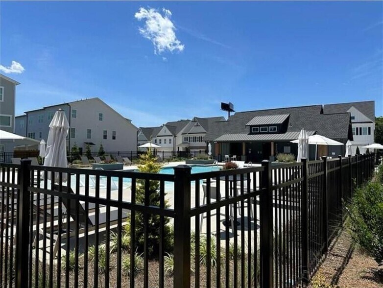 Building Photo - 1225 Waldon Xing