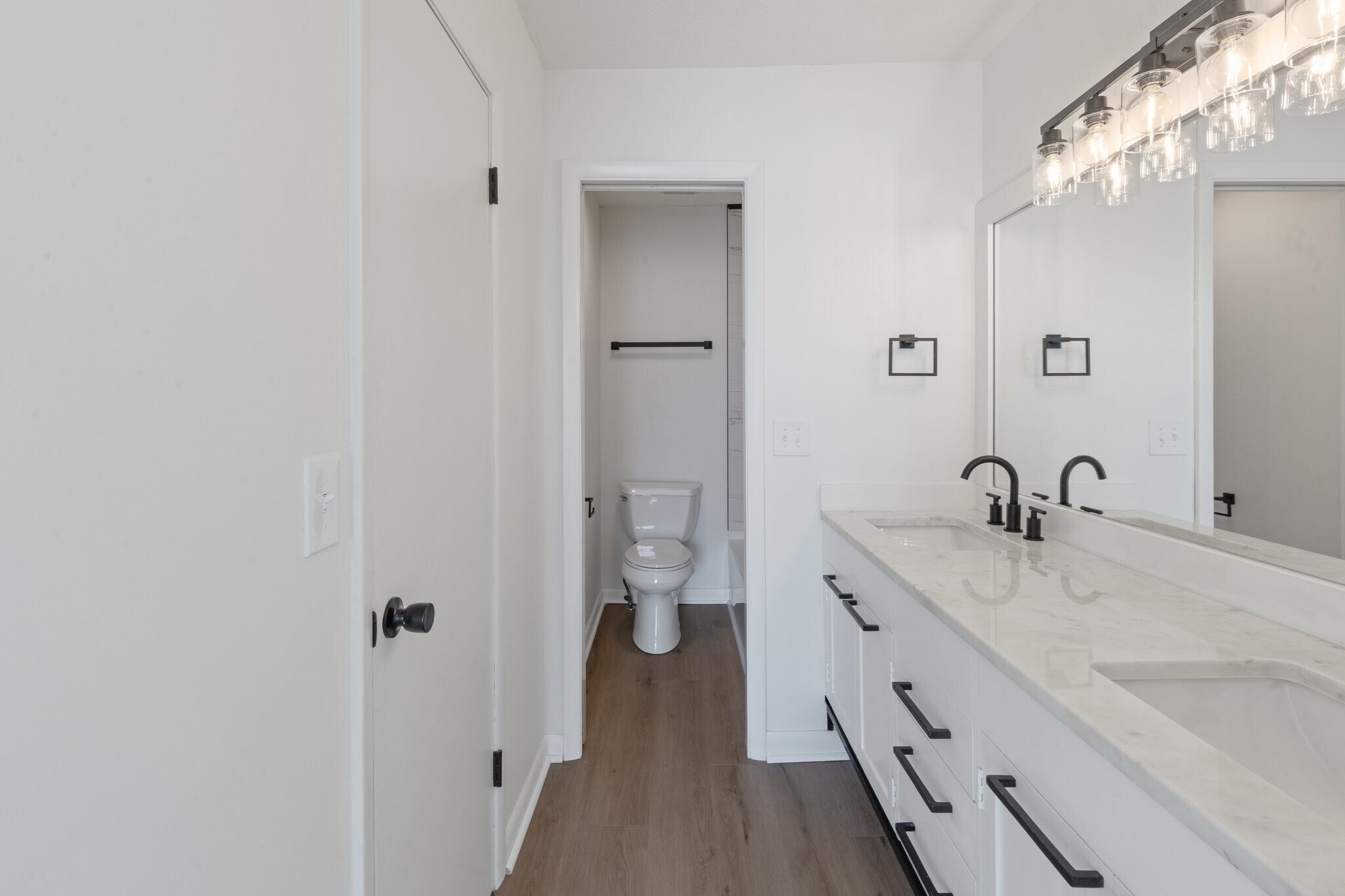 Building Photo - 5721 Brentwood Meadows Cir