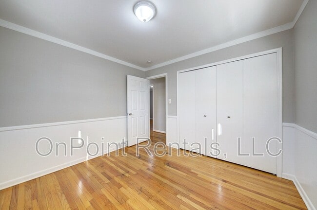 Building Photo - 15378 Wormer Ave