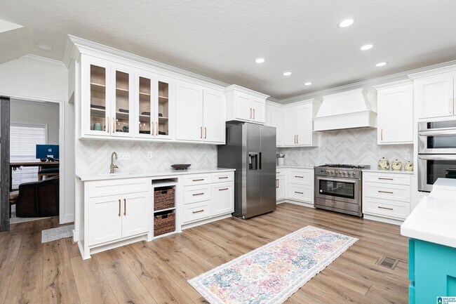 Building Photo - 43 Faulkner Dr