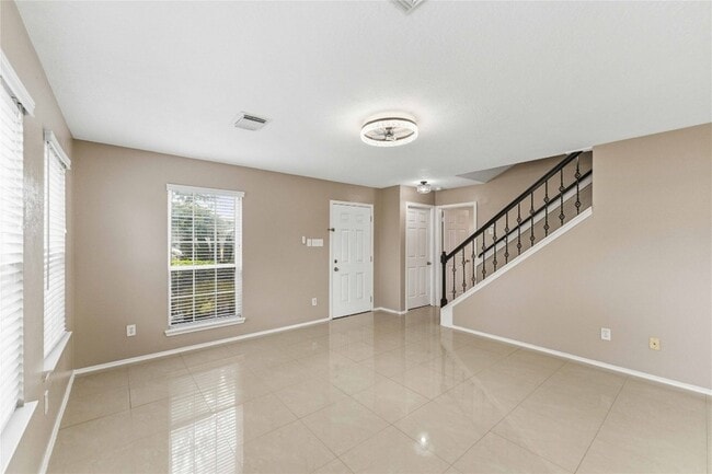 Building Photo - 11015 Shumard Oak Ct