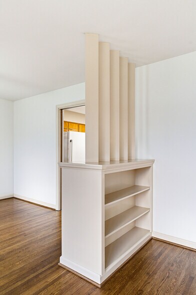 Building Photo - 925 Ashland Ave