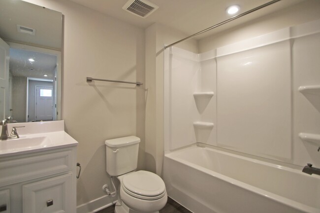 Building Photo - 4508 Fountainbridge Ct