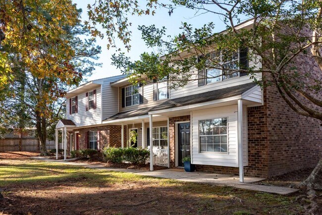 Building Photo - 1509 Nantahala Blvd