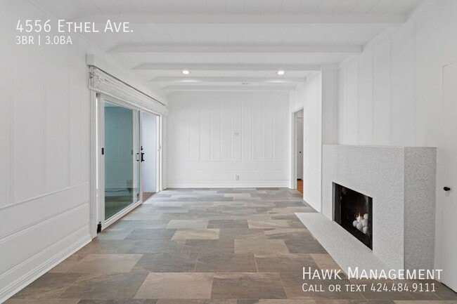 Building Photo - 4556 Ethel Ave