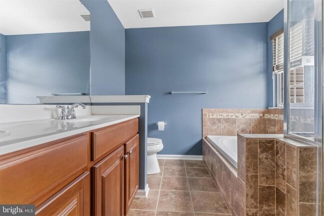 Building Photo - 1521 Jason Dr