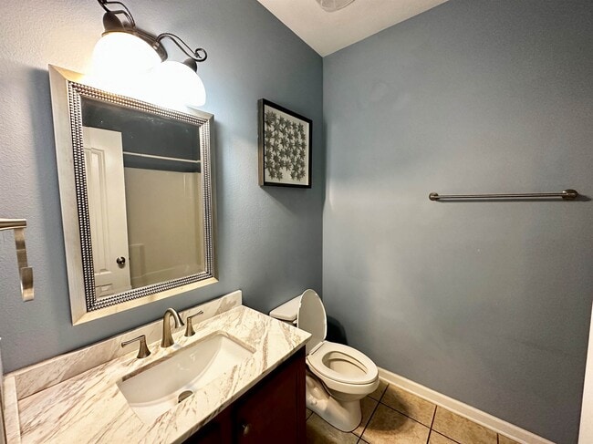 Building Photo - 3821 Branford Ct