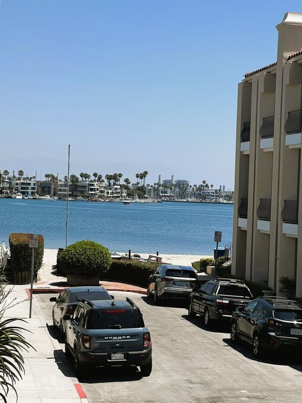 Building Photo - 6623 E Ocean Blvd
