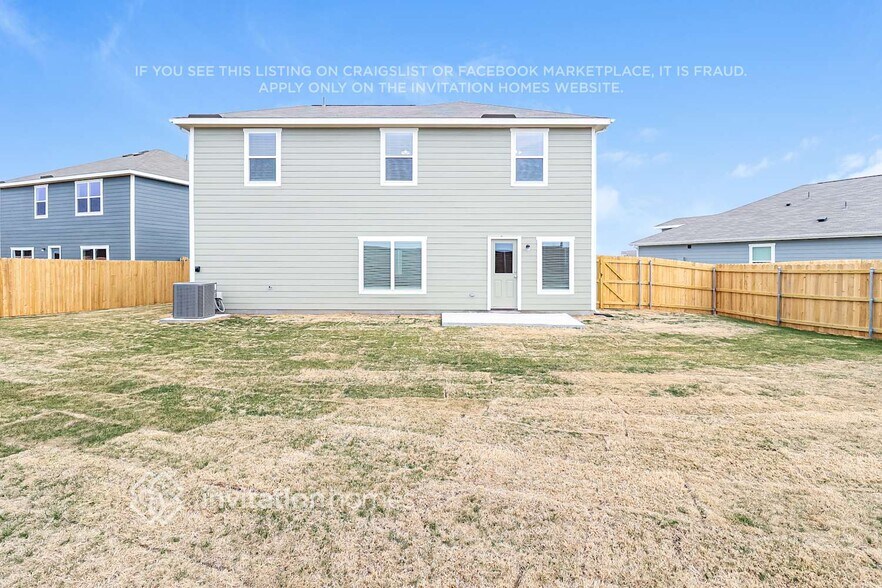 Building Photo - 10001 Pilot Pl